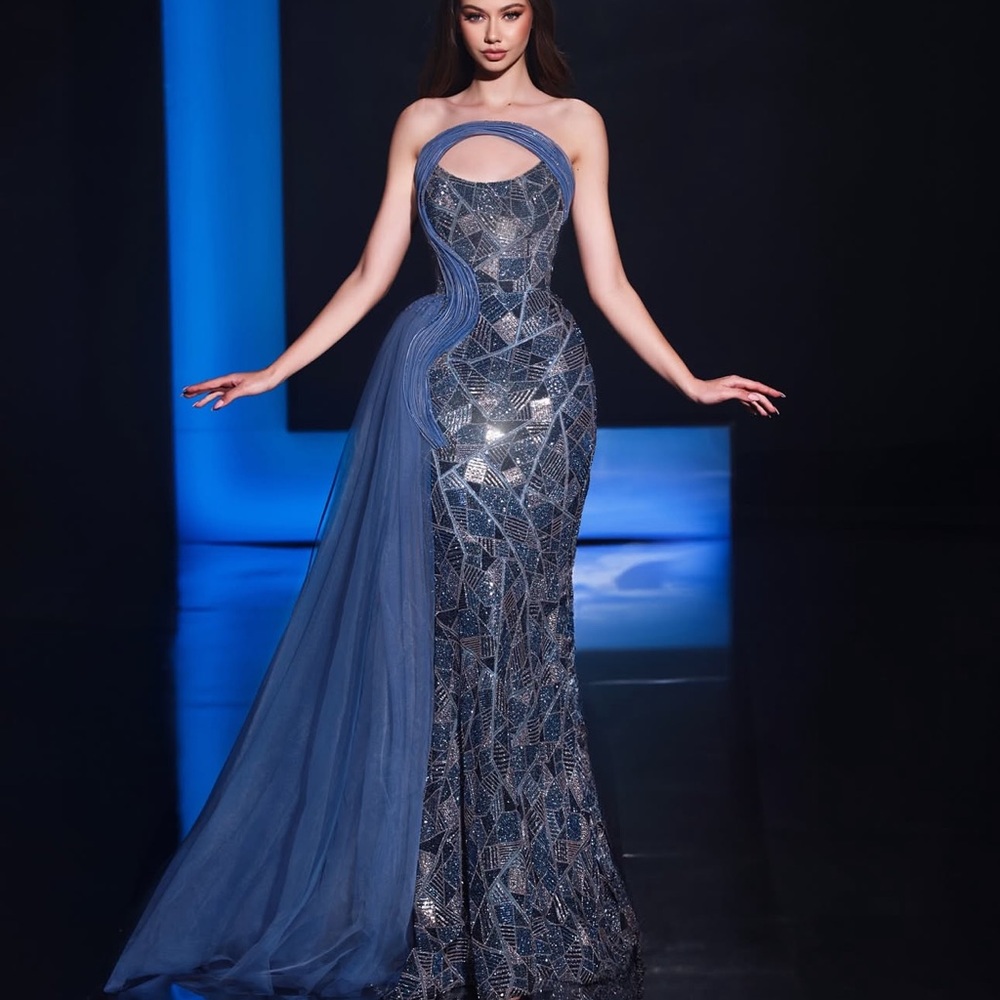 Catwalk Couture Glam dress